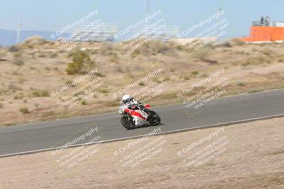 media/Apr-20-2025-AHRMA (Sun) [[393a79c373]]/Race/Group 11 early race/Turn 4b/